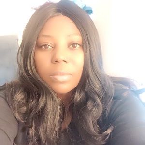 Meet your Posher, Caren